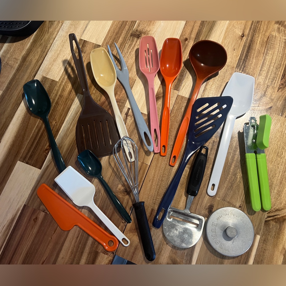 Vintage Melamine Kitchen Serving Utensils plus